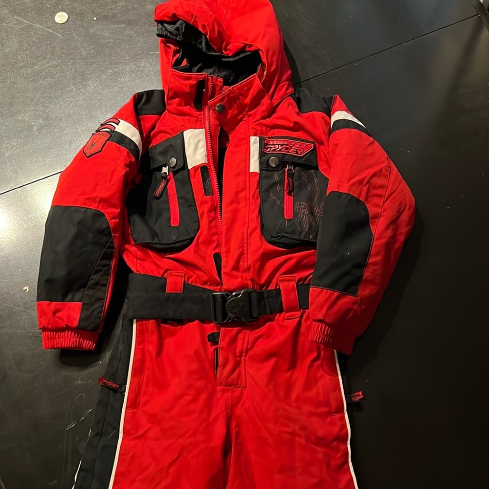 Boys size 5 powder suit